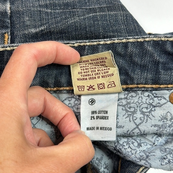 Big Start Madde Mid Rise Fit Denim Raw Hem Jean Shorts 29 Regular - Picture 8 of 8